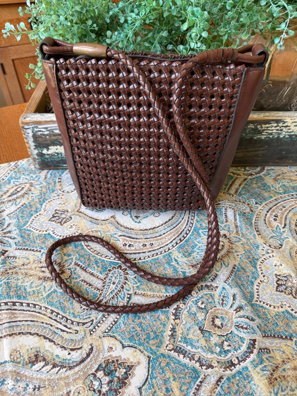 Liz Claiborne Brown Woven Basketweave Shoulder Bag Vintage